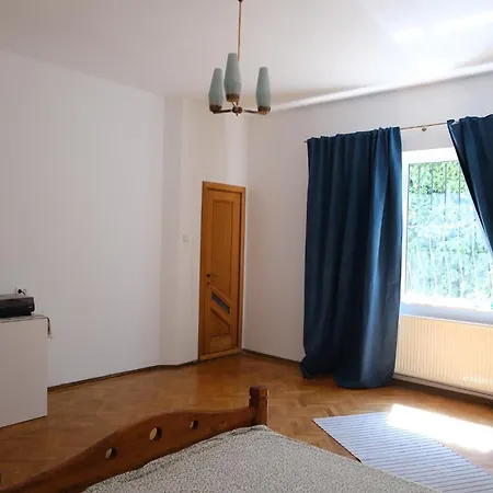 The Garden Corner House Homestay Brasov